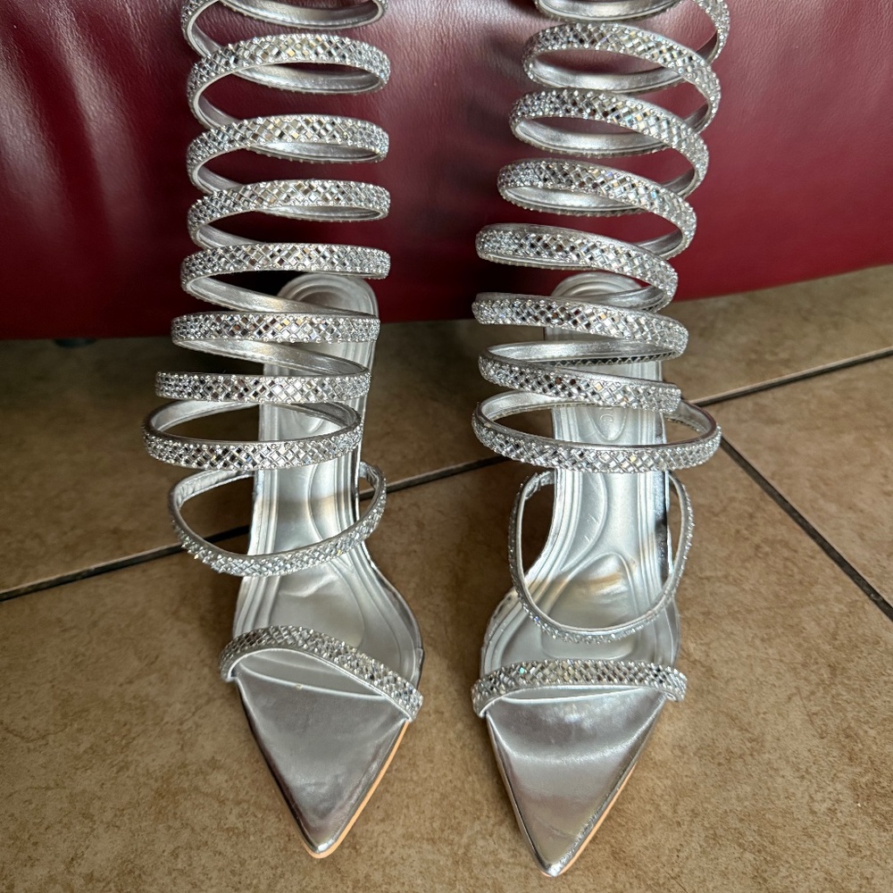 Azalea Wang Rhinestone Gianella Ankle Strap Sandal SZ 6